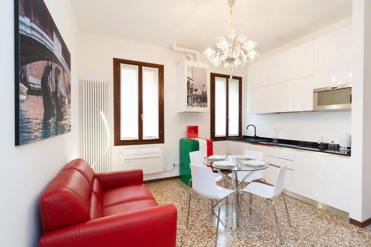 Just Urban - Castello 5067 Boutique Venezia